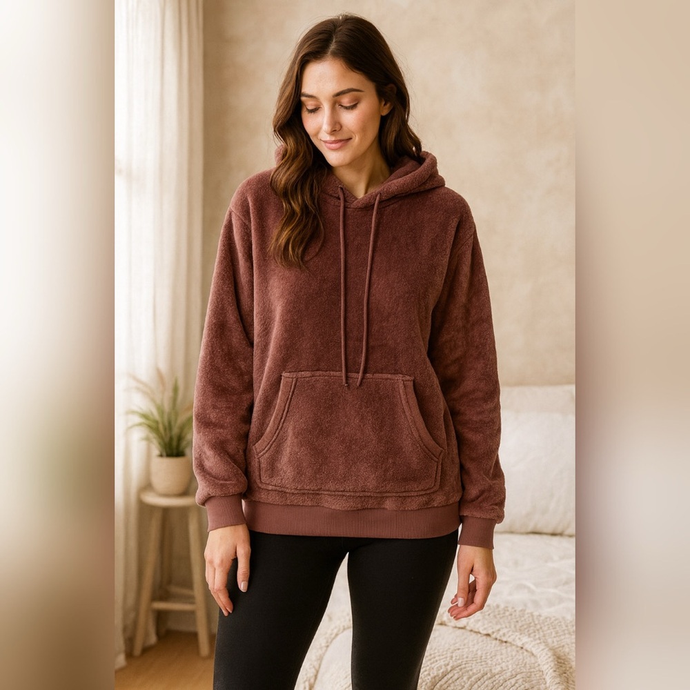 Colsie Mauve Fuzzy Sherpa Hoodie Women’s Small